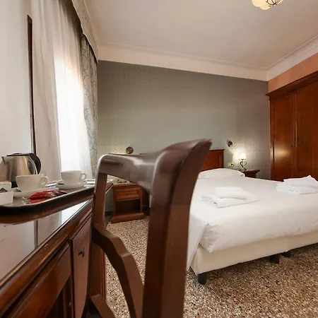 Antica Casa de hóspedes 3*