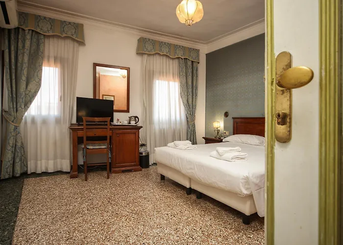 Гостевой дом Antica 3*