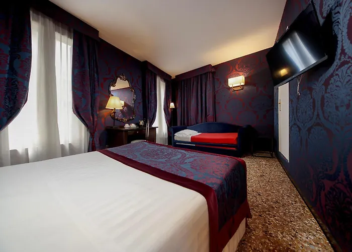 Гостевой дом Antica 3*