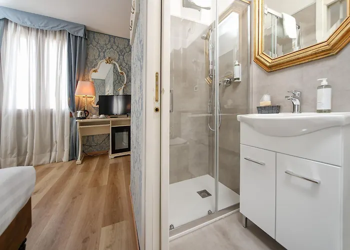 Гостевой дом Antica 3*